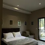 Atlantid Hospitality * Qeparo