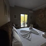 Atlantid Hospitality * Qeparo