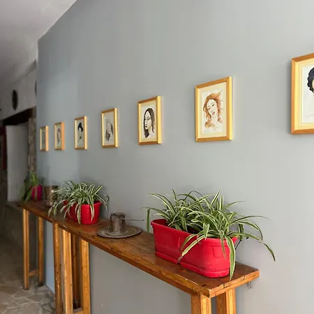 Atlantid Hospitality Qeparo