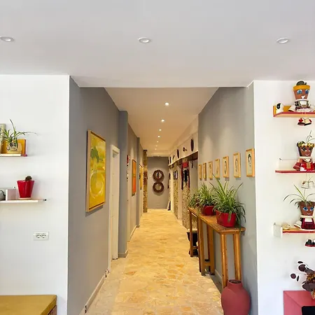 Otel Atlantid Hospitality Qeparo